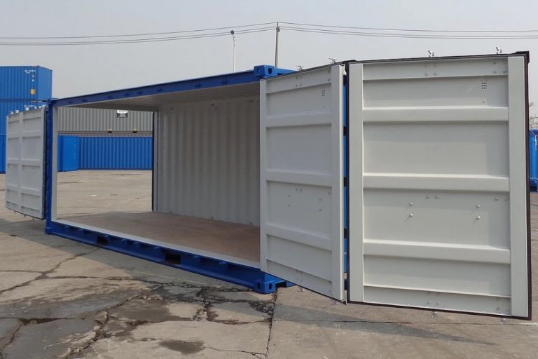 Full Side Access Doors As Well As End Opening Doors Containers